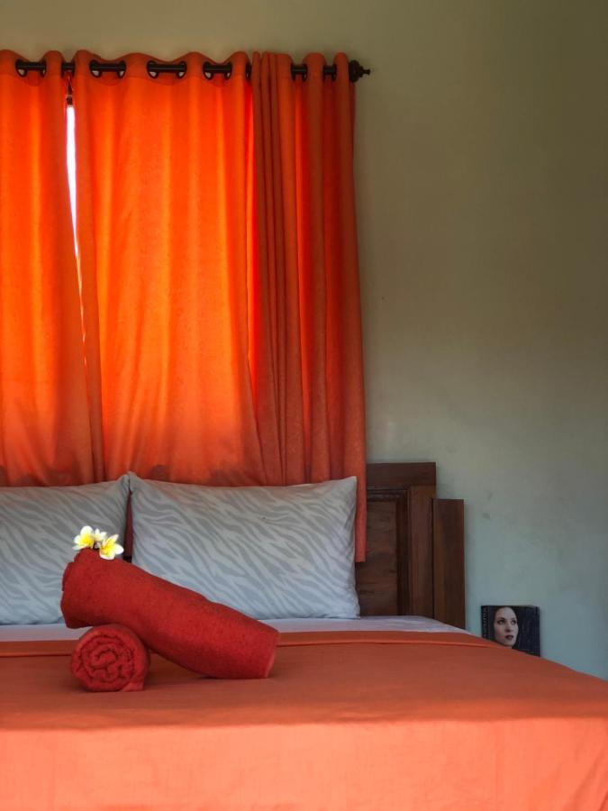 Tira Amed Homestay Extérieur photo