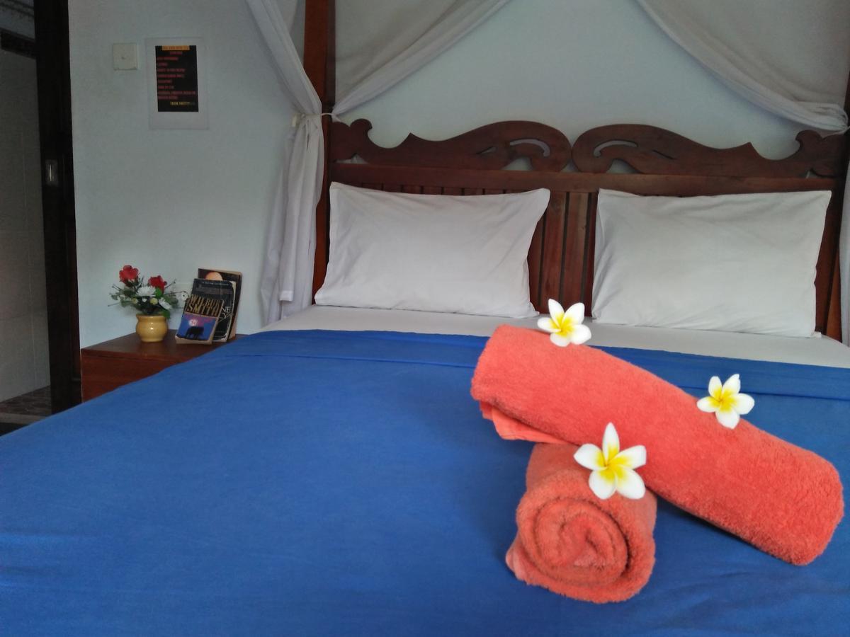 Tira Amed Homestay Extérieur photo