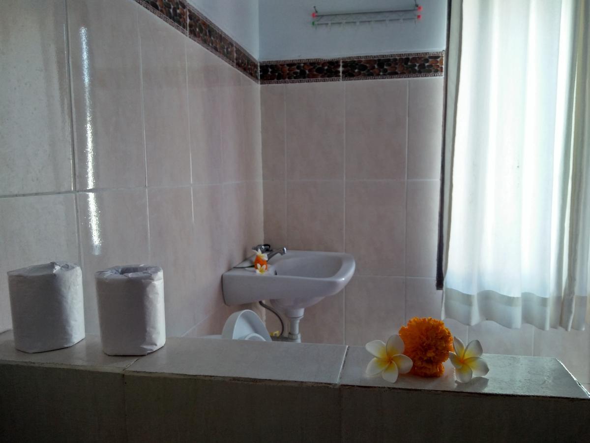 Tira Amed Homestay Extérieur photo