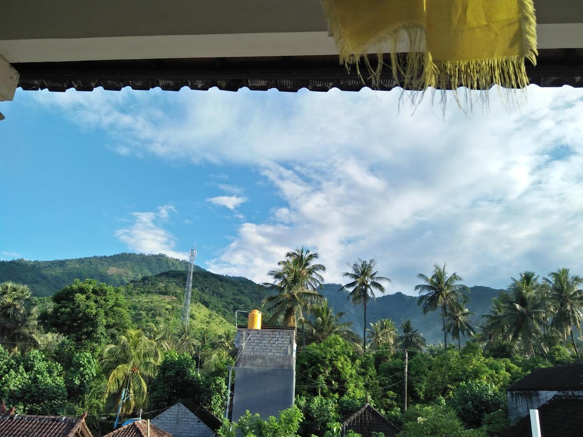 Tira Amed Homestay Extérieur photo