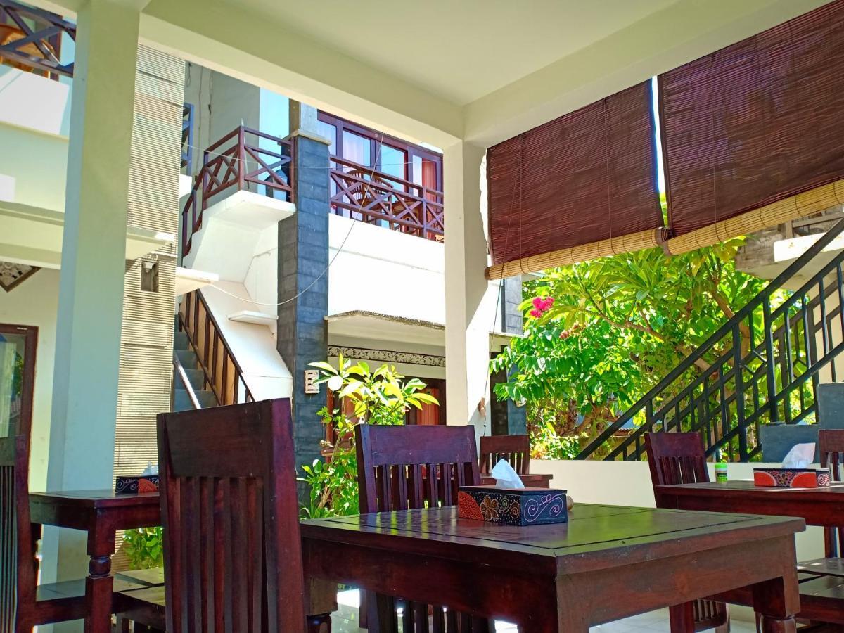Tira Amed Homestay Extérieur photo